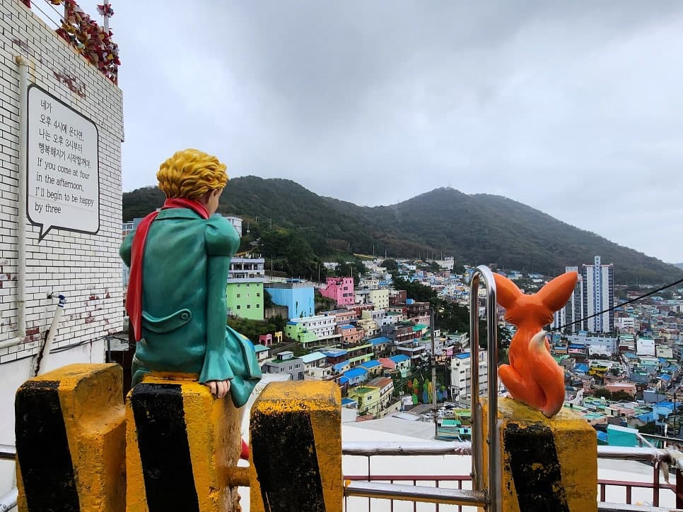 부산 감천문화마을 혼자 걷기 좋은 코스와 주차, 카페, 먹거리까지 정리